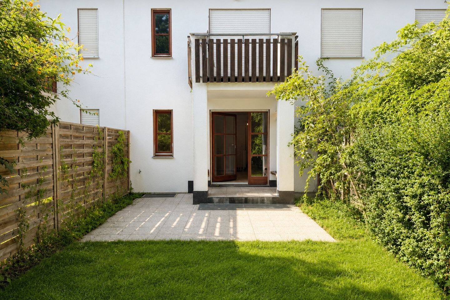 NEUAUBING: Charmante Erdgeschoss-Maisonette mit sonnigem Garten, 81249 München (Allach-Untermenzing Aubing-Lochhausen-Langwied Pasing-Obermenzing)