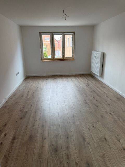 Schöne Wohnung am Rathaus zu vermieten, 4931 Mühlberg/Elbe
