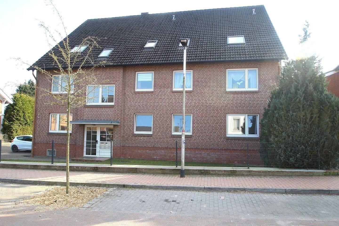 3-Zimmer-Eigentumswohnung im Zentrum von Malente, 23714 Malente