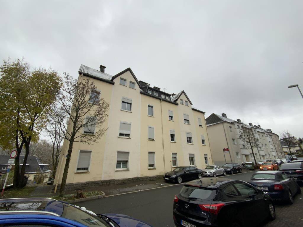 Modernisiert und einzugsbereit: tolle 2 Zimmerwohnung unterm Dach in Lüdenscheid-Mitte!, 58507 Lüdenscheid