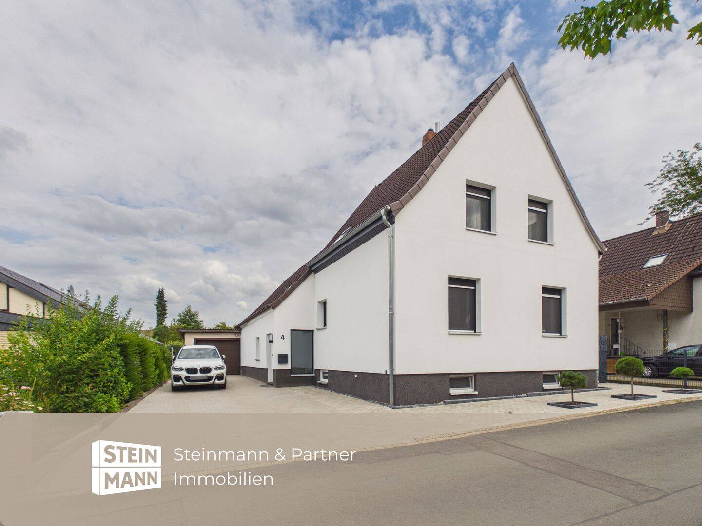 Einfamilienhaus mit individuellem Grundriss und großzügigem Grundstück in Giesen-Emmerke, 31180 Giesen