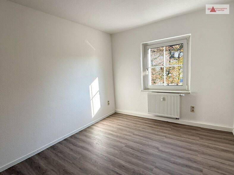 Moderne 2-Raum-Wohnung im 3. Obergeschoss auf der Haldenstraße in Annaberg!!, 9456 Annaberg-Buchholz