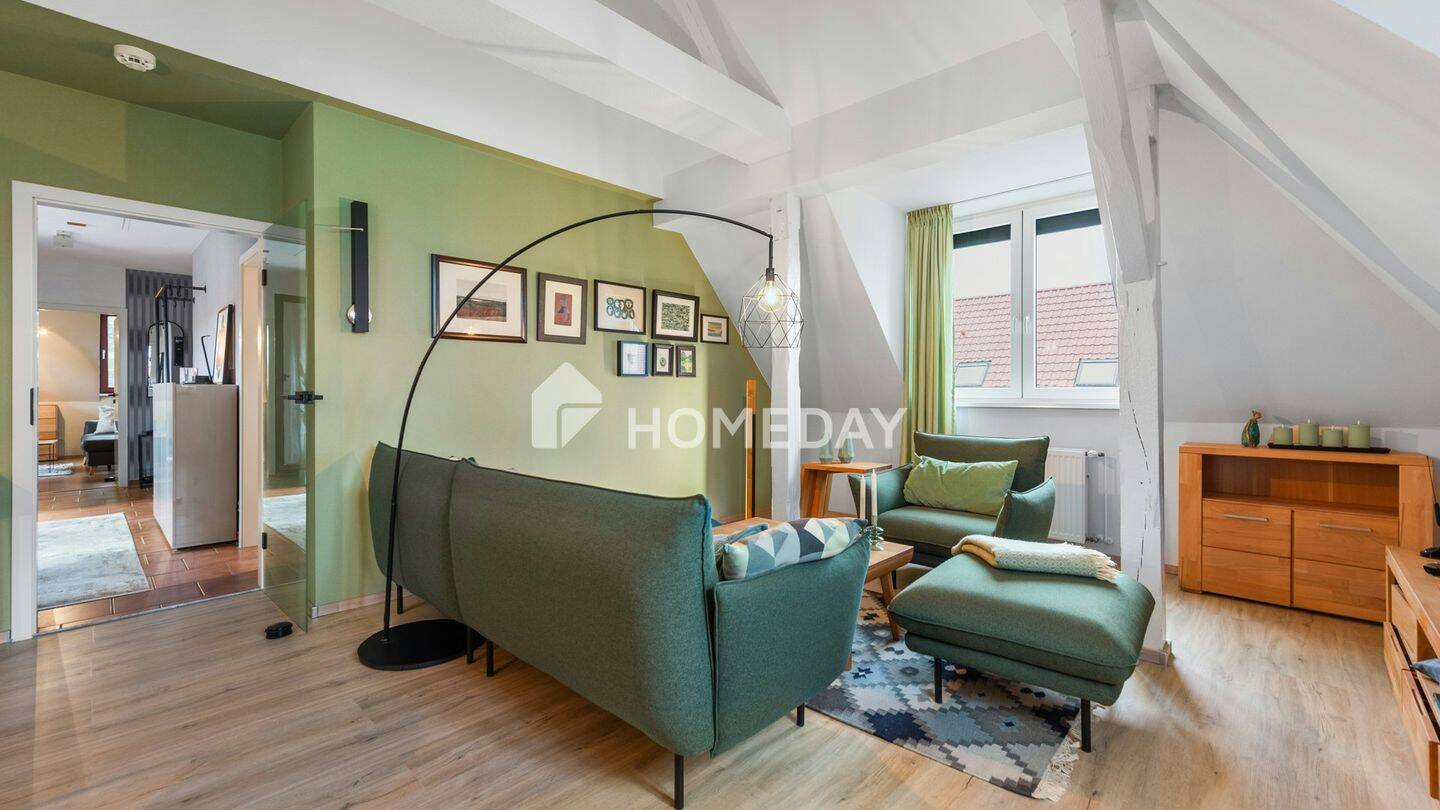 Traumhafte 3-Zimmer-Dachgeschosswohnung mit eigener Dachterrasse zur Eigennutzung, 13583 Berlin (Spandau Falkenhagener Feld Kolonie An der Kappe 130)