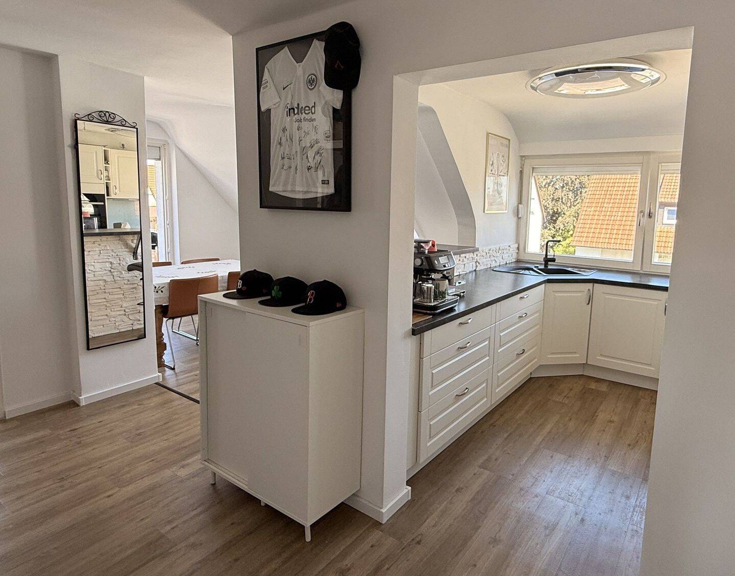 Helle 4,5 Zimmer Maisonette-Wohnung in begehrter und zentraler Lage Leinfeldens (Provisionsfrei), 70771 Leinfelden-Echterdingen