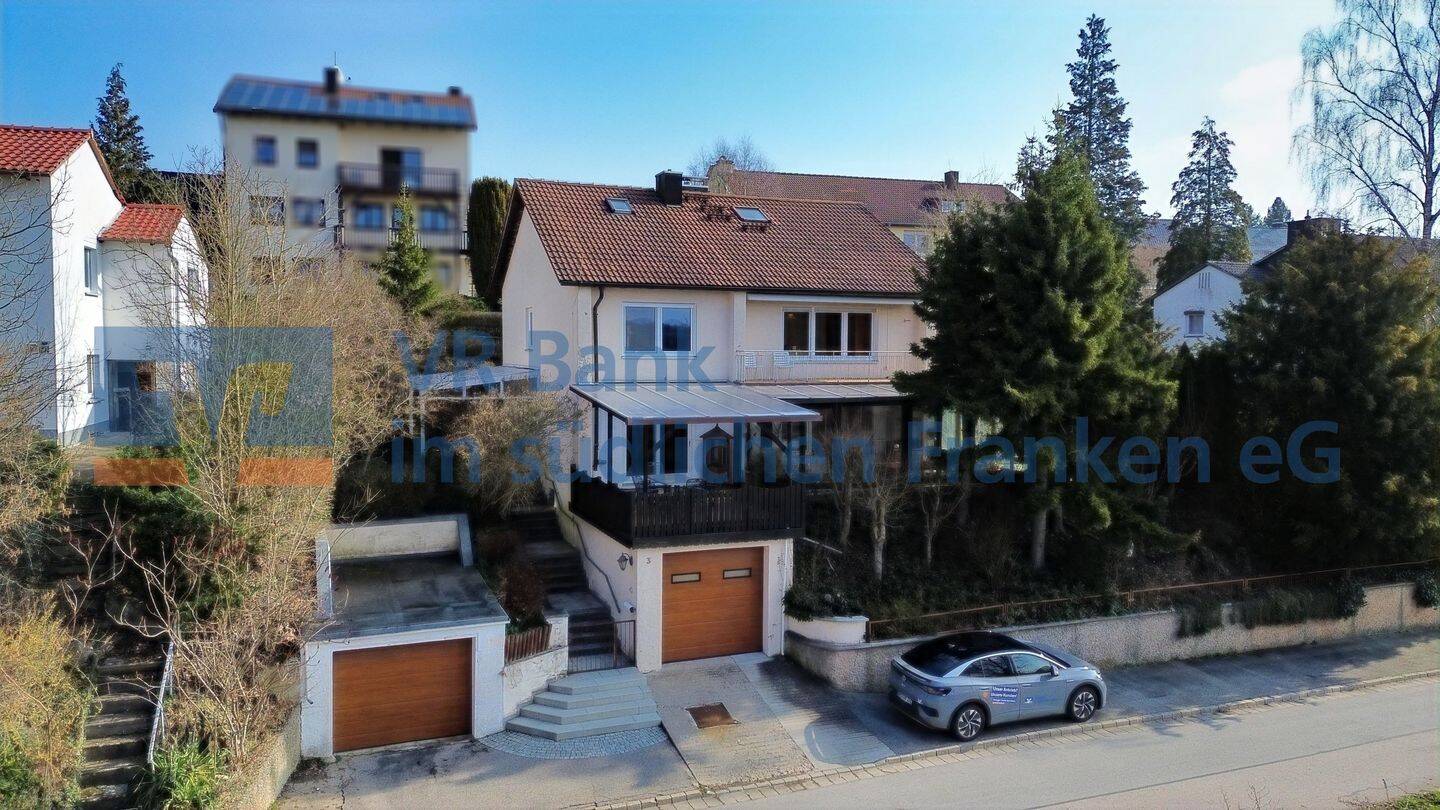 Charaktervolles Ein-/ Zweifamilienwohnhaus in Treuchtlingen, 91757 Treuchtlingen
