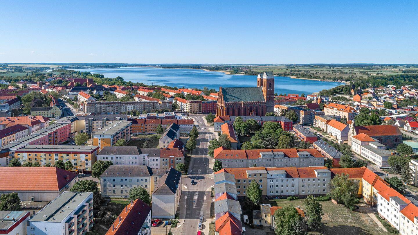 Ruhige 2-Zimmer-Wohnung im 3. Obergeschoss in Prenzlau, 17291 Prenzlau