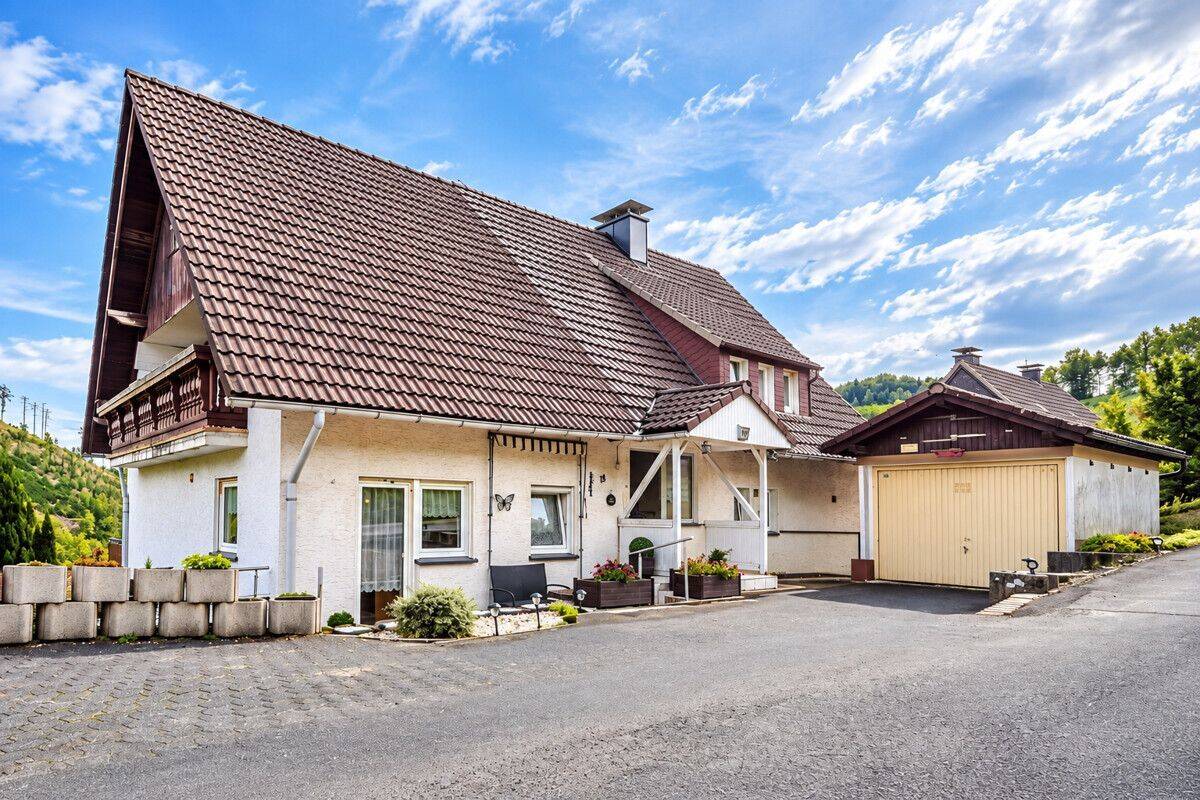 Ein Haus. Viele Möglichkeiten. – Wohnen in Attendorn-Lichtringhausen, 57439 Attendorn