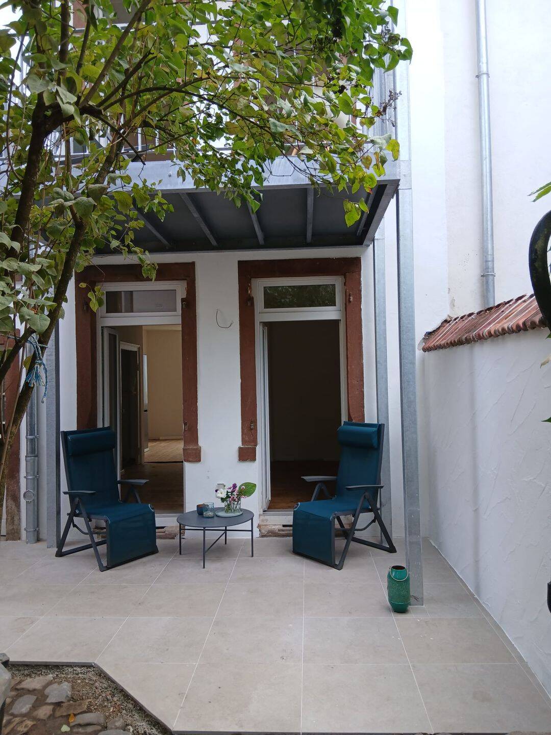 Stilvoll renovierte Single-Wohnung mit Terrasse in Trier – Innenstadt, 54292 Trier (Eitelsbach Ruwer Trier-Nord)