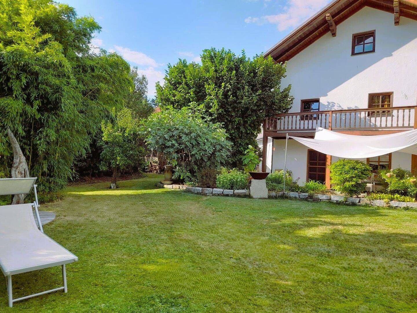 Seltenes hochwertiges BAUERNHAUS mit idyllischem Garten /Straubing, 94342 Straßkirchen