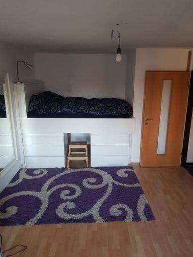 Nur 12 Minuten bis Würzburg Zentrum, Würzburg/ Kist. Apartment mit Wohn/ Schlafbereich, separater Küchenzeile und Duschbad :-), 97270 Kist