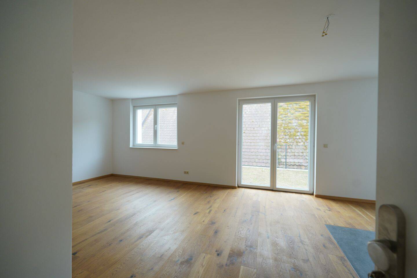 Hochwertig sanierte 2-Zimmer-Erdgeschosswohnung mit Terrasse, 79238 Ehrenkirchen