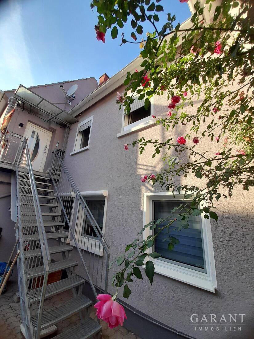 Großzügige Maisonettewohnung mit Garten, Garage und viel Raum für Ihre Ideen, 76877 Offenbach an der Queich