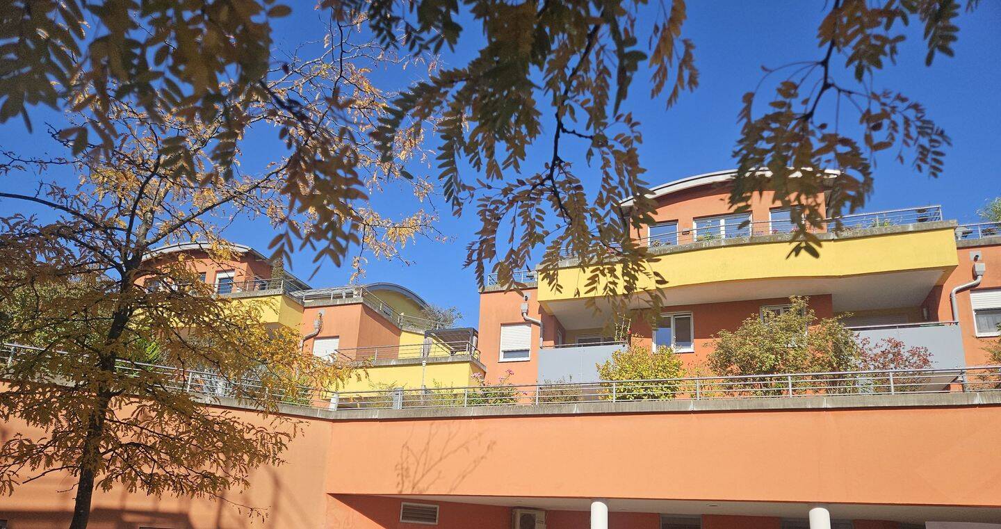 Gut geschnittene 4-Zimmer-Wohnung mit XXL-Sonnenterrasse im Herzen von Bad Aibling, 83043 Bad Aibling