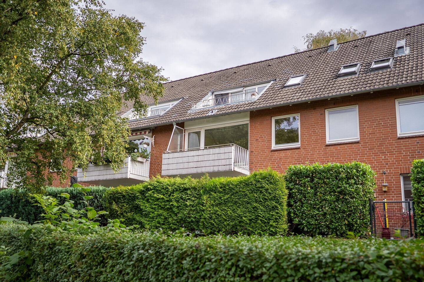 Familienfreundliche 3,5-Zimmer-Wohnung mit Westbalkon in Rahlstedt – Erbbaurecht, 22147 Hamburg (Wandsbek Rahlstedt)