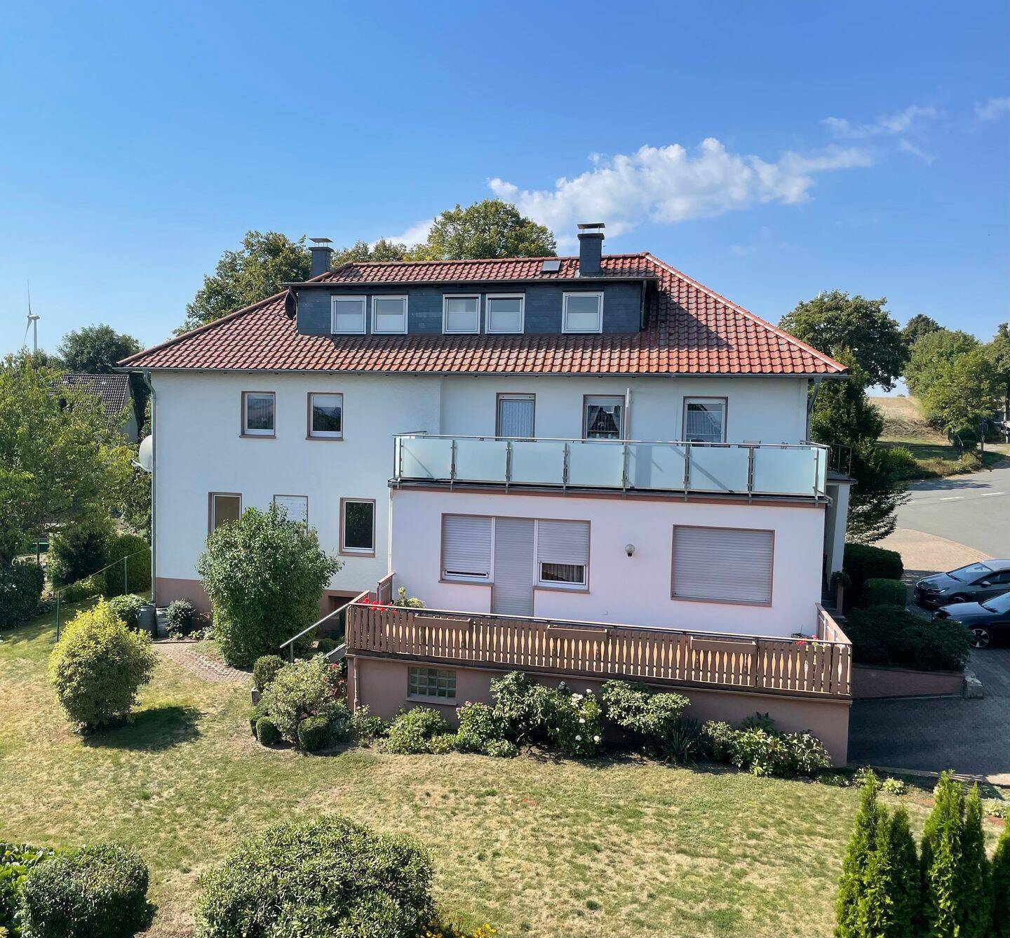 5-Zimmer Wohnung mit Balkon, 31812 Bad Pyrmont
