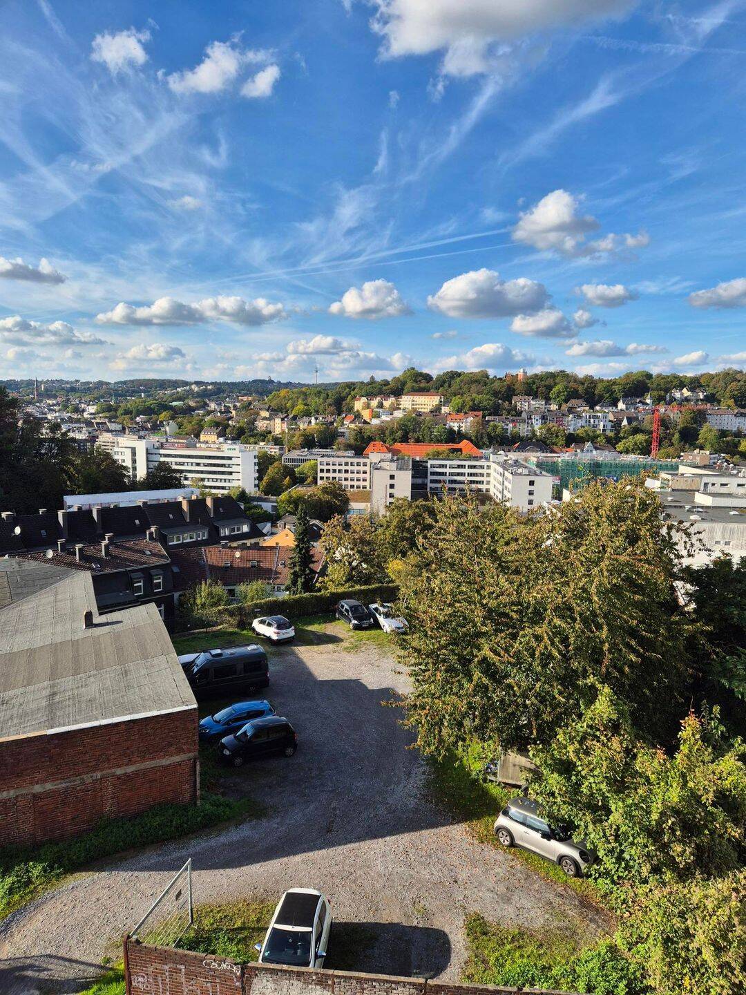 Gute Aussichten – 2-Zimmer-Wohnung mit tollem Blick ins Tal, 42285 Wuppertal (Barmen)