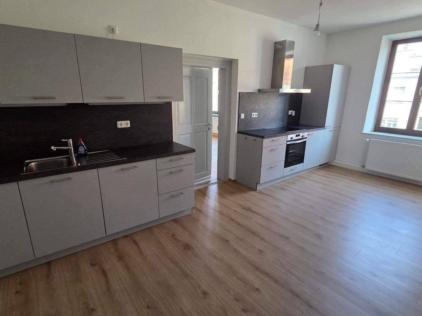 Stadtwohnung/Büro/Wohngemeinscahft; für viele Nutzungen geeignet, 94315 Straubing