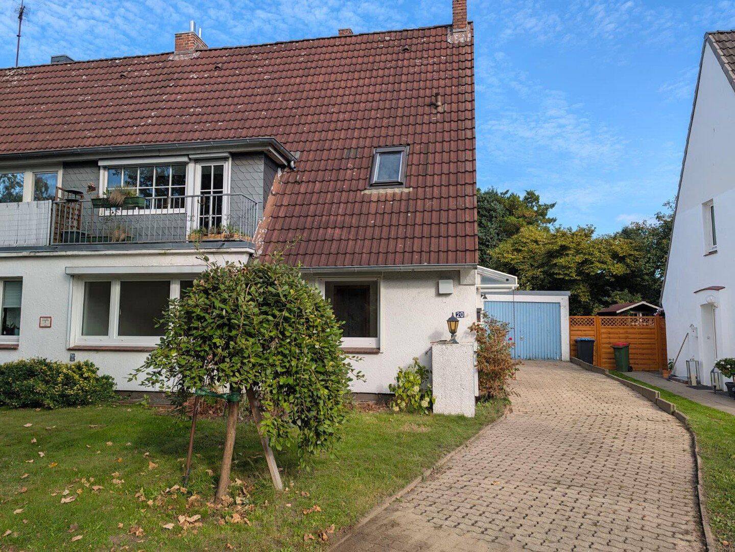 Freie Charmante Doppelhaushälfte mit großem Garten – Ideal für Familien oder Mehrgenerationenwohnen, 22415 Hamburg (Hamburg-Nord Fuhlsbüttel Hummelsbüttel Langenhorn)