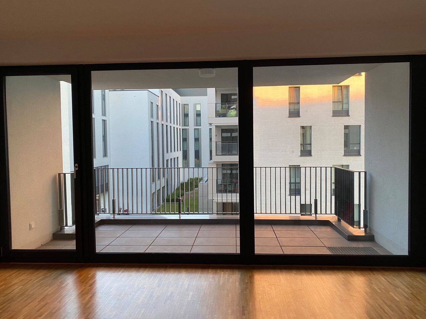 Nachmieter gesucht – Moderne 2-Zimmerwohnung in der Toulouser Allee – Düsseldorf Pempelfort, 40211 Düsseldorf (Pempelfort Stadtmitte)