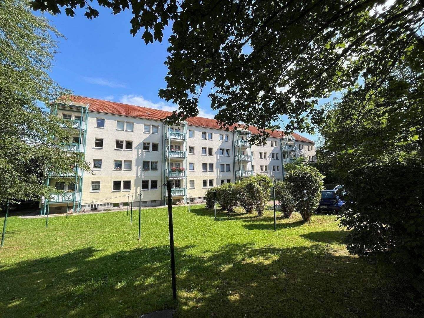 Mehr Platz, eigener Balkon, Campusnähe – WG-Zimmer mit 20 m², 8066 Zwickau
