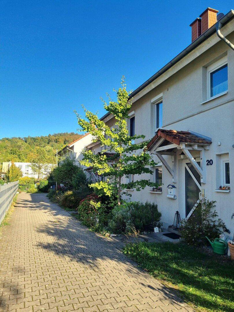 Gepflegtes Reihenmittelhaus in familienfreundlicher Lage, 64646 Heppenheim (Bergstraße)