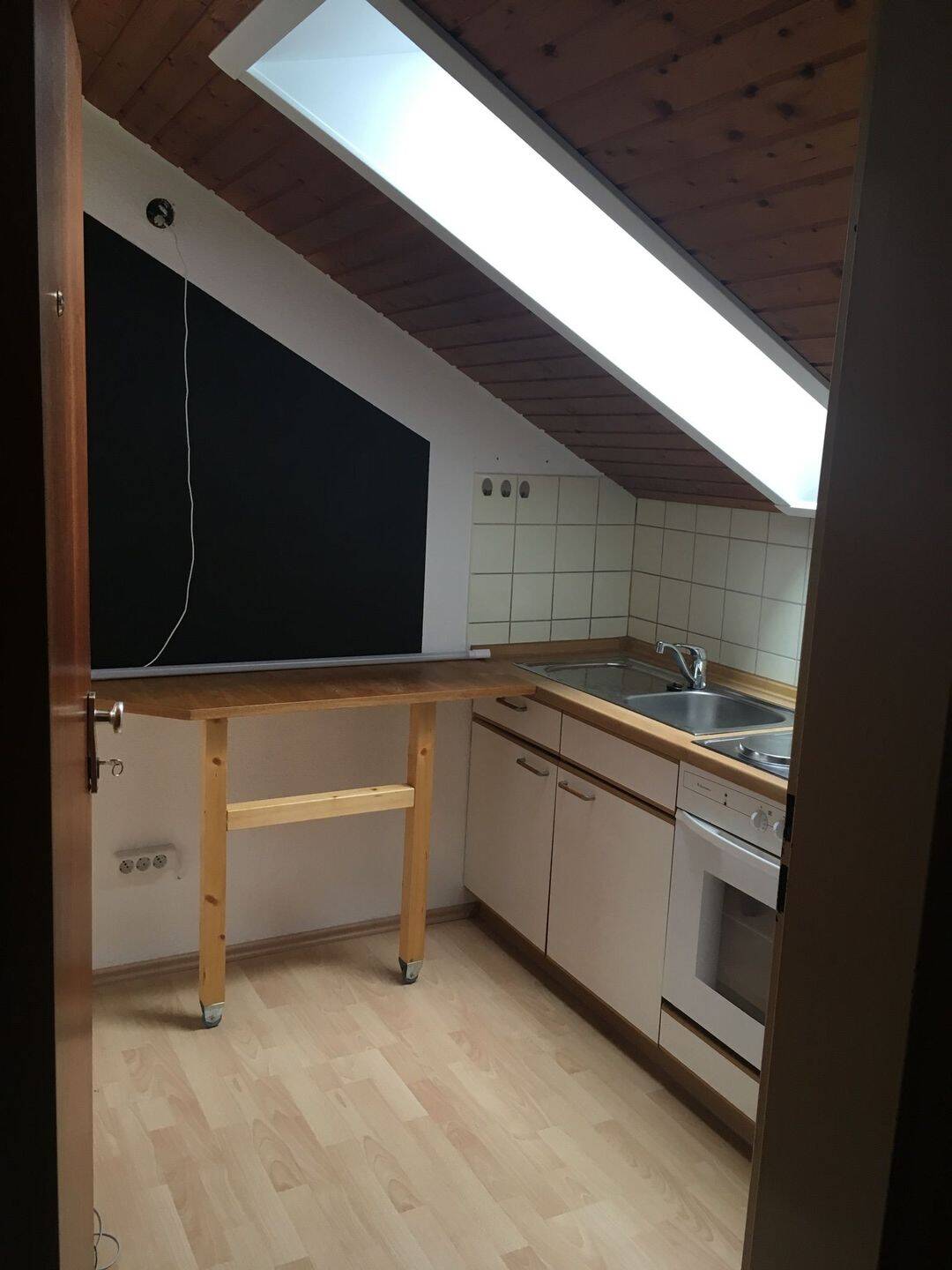 Schöne 1,5 Zimmer Dachwohnung, 78465 Konstanz