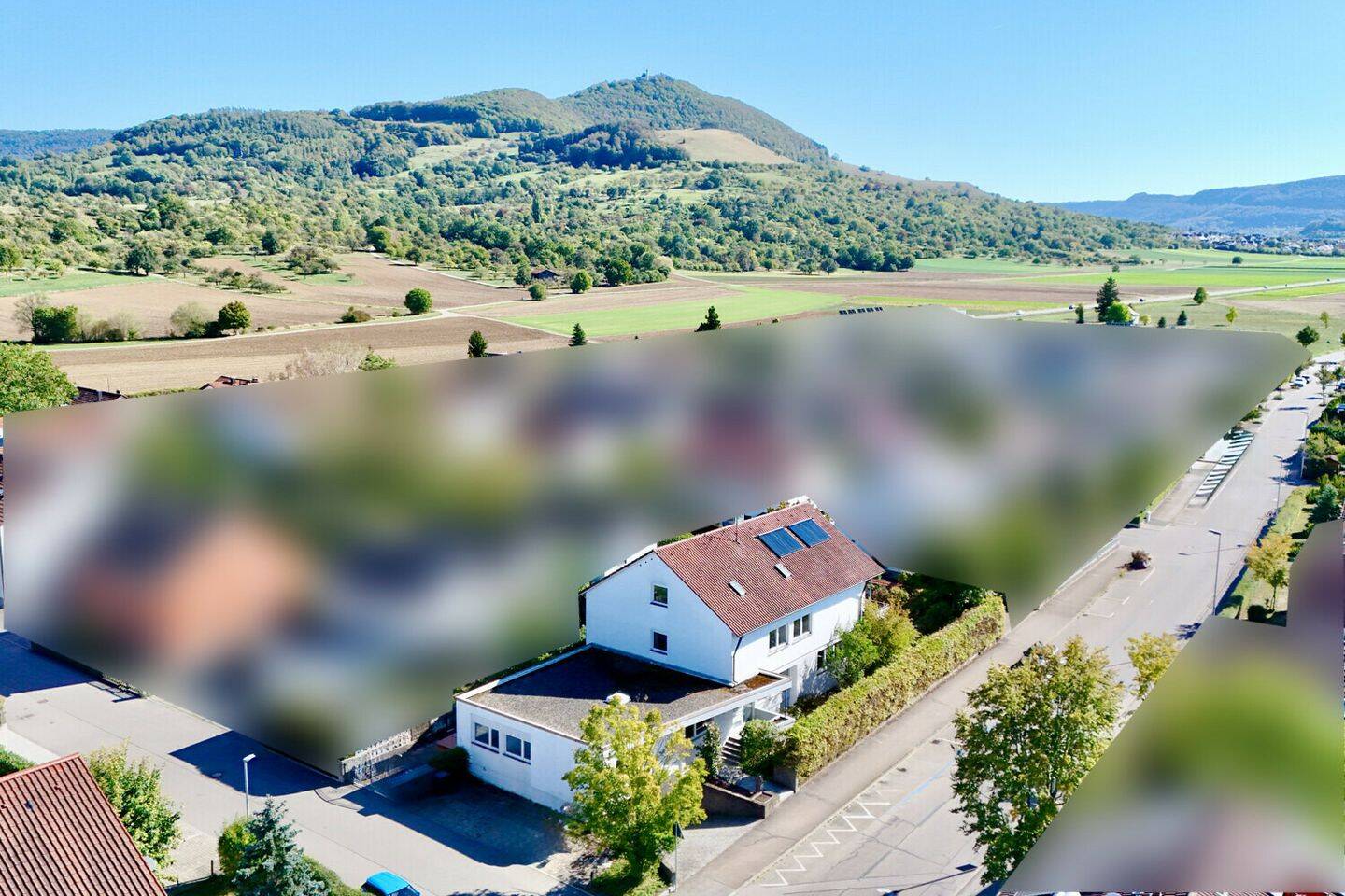 Großzügiges Einfamilienhaus mit außergewöhnlichen Möglichkeiten, 73265 Dettingen unter Teck