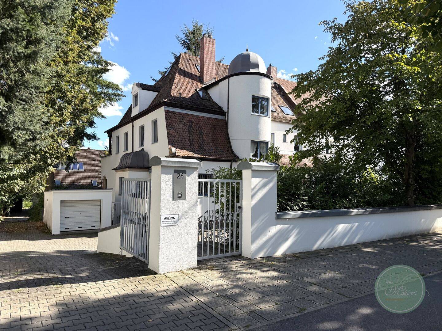 ** Klassisch & Repräsentativ * Maisonette-Wohnung in Vorstadtvilla * ca. 113 qm * Erlenstegen **, 90491 Nürnberg