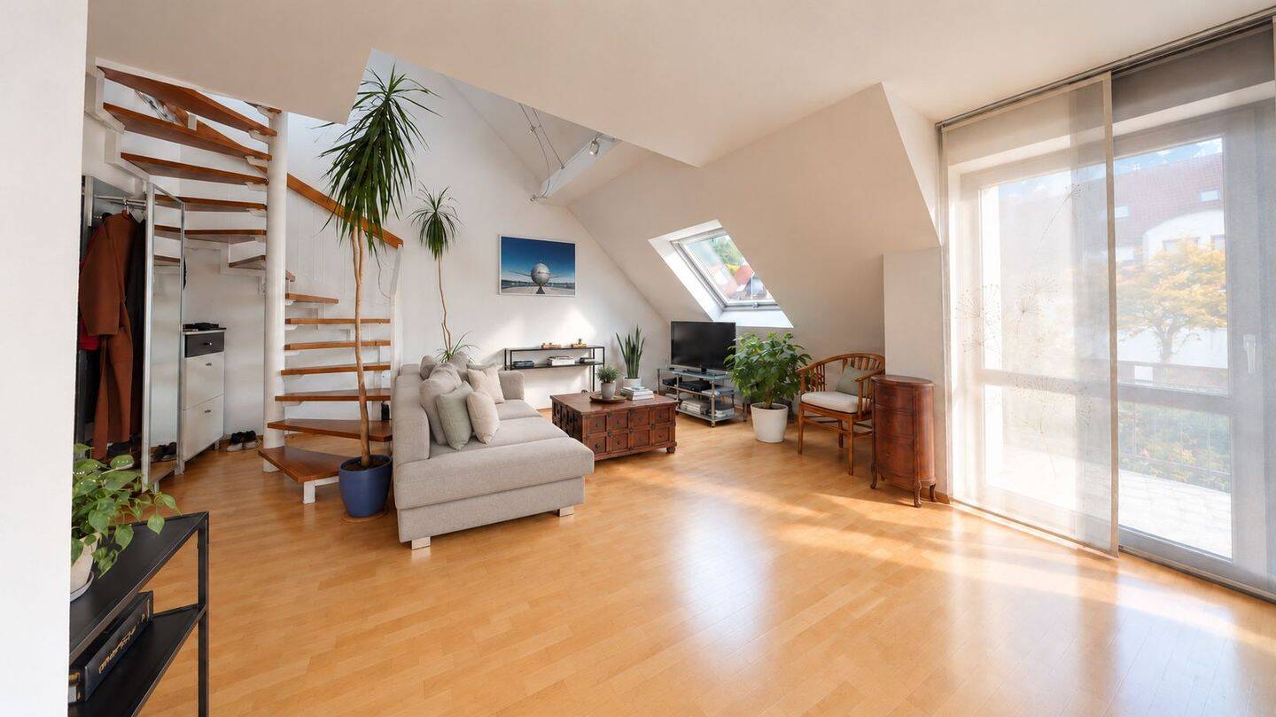 Maisonettewohnung in begehrter Lage von Söflingen mit Balkon und Garage, 89081 Ulm