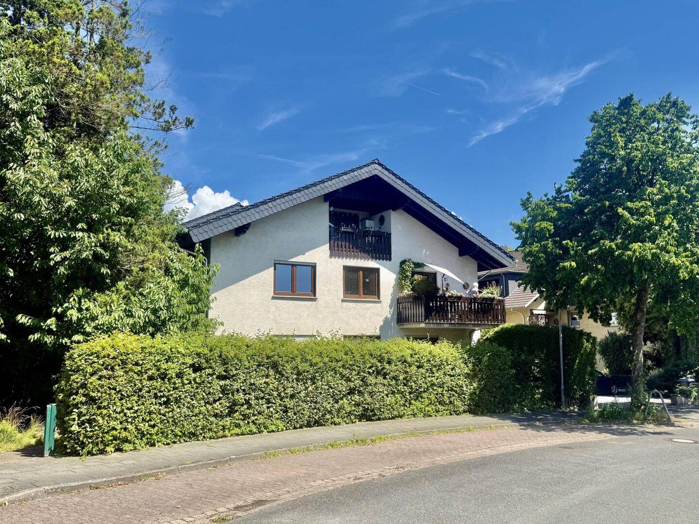 Charmante 2-Zimmer-Eigentumswohnung mit Stellplatz in gepflegter Wohnanlage – ideale Grundlage für Ihr neues Zuhause, 31812 Bad Pyrmont