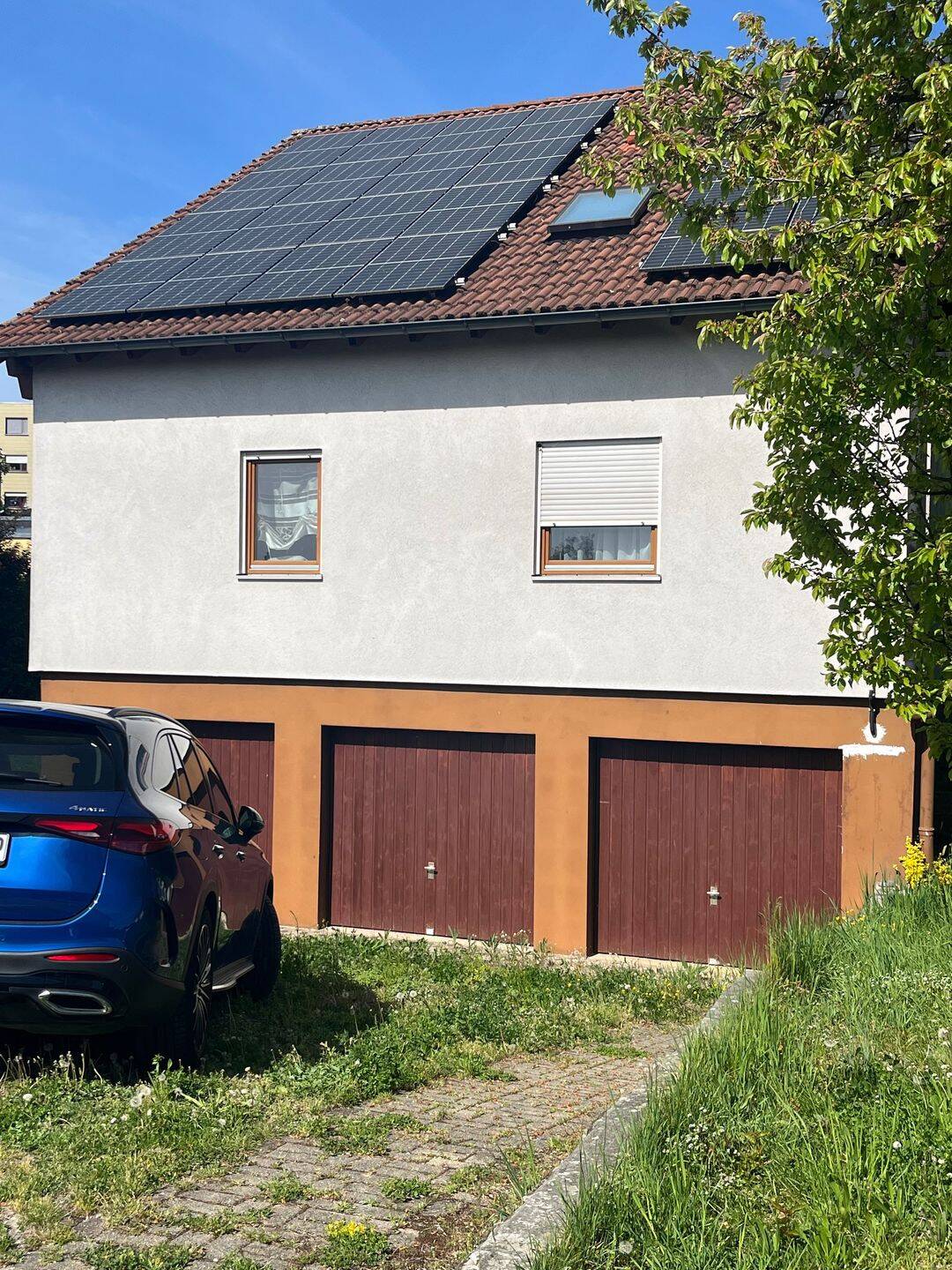 Sofort verfügbar- Freistehendes Einfamilienhaus mit 3 Garagen in Plochingen, 73207 Plochingen