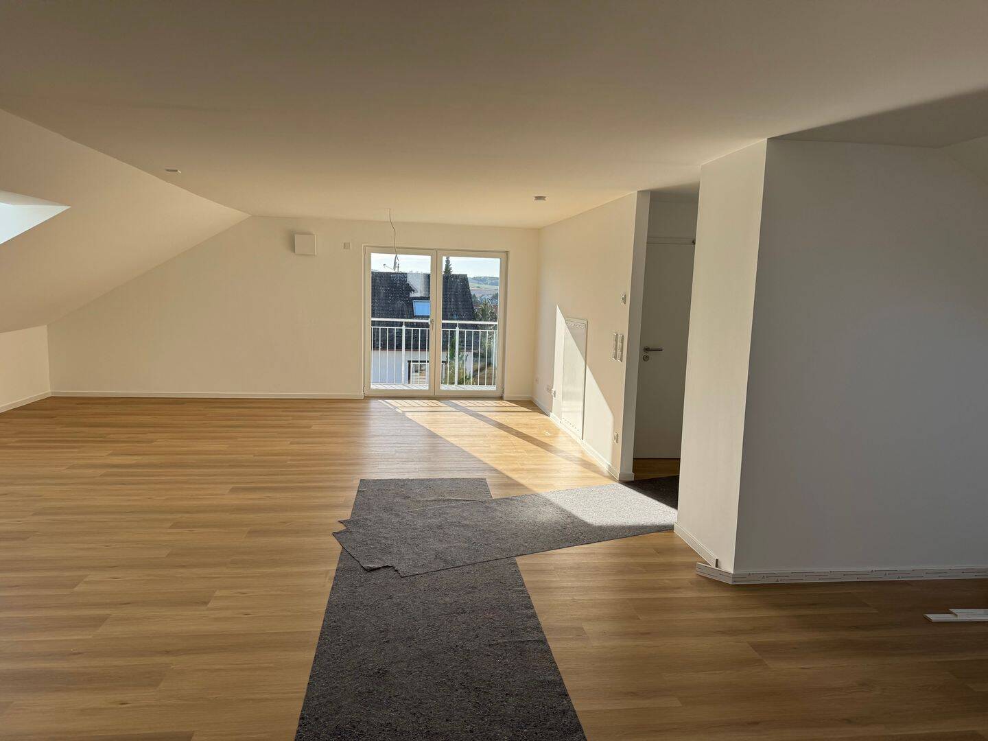 Erstbezug A+, 3 Zimmer Wohnung mit Balkon in Großostheim – Pflaumheim, 63762 Großostheim