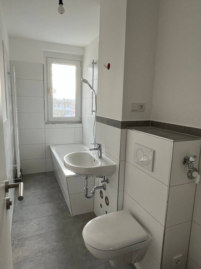 Sanierte 3-Raum-Wohnung mit Balkon und Einbauküche in Bautzen, 2625 Bautzen