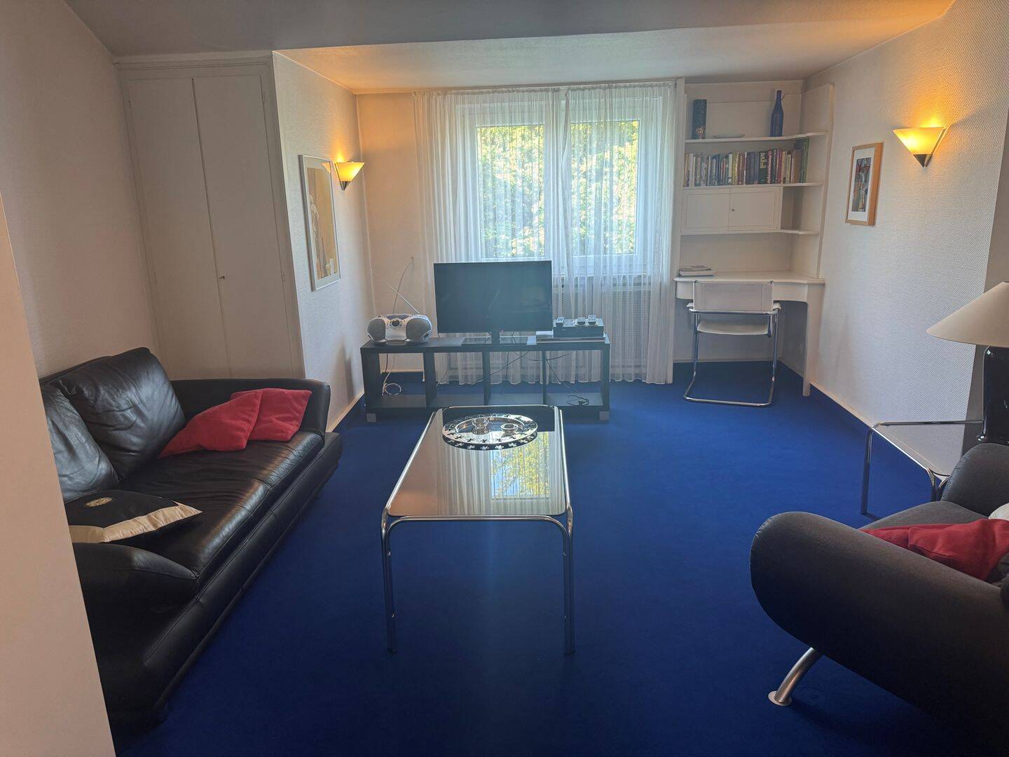 möblierte 2,5-Raum-Wohnung in ruhiger Südlage, zentral, Grünanlage-Essen-Moltkeviertel, direkt vom Eigentümer, provisionsfrei, 45138 Essen (Huttrop Südostviertel)