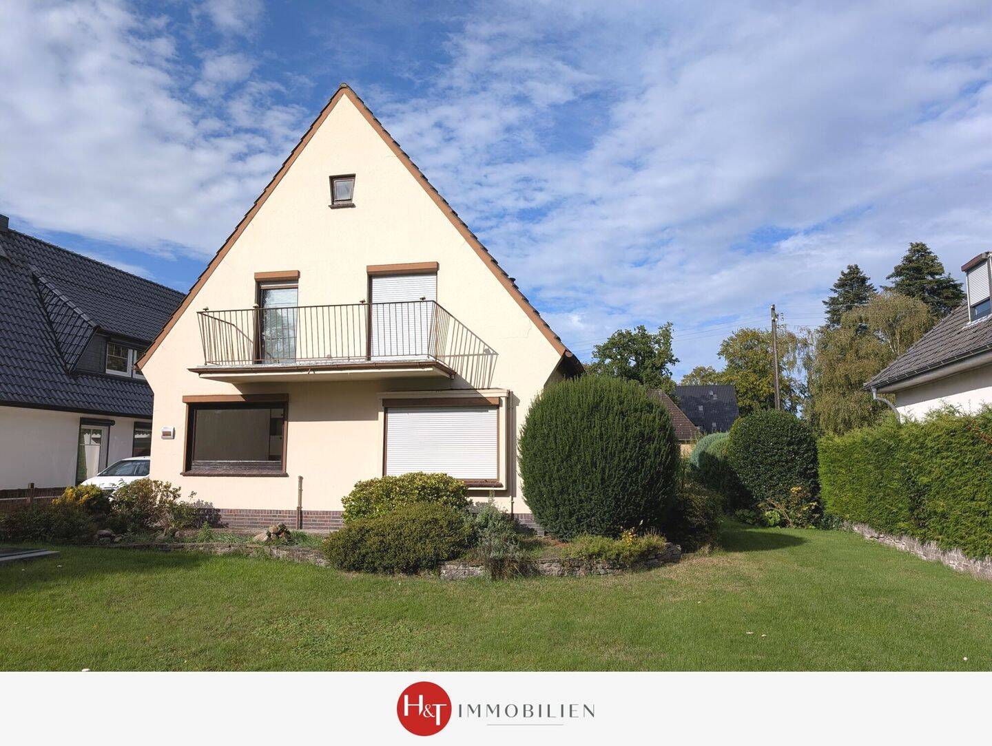 Charme trifft Potenzial: solides Haus, Garage & Garten, 28259 Bremen (Grolland Kirchhuchting Mittelshuchting Sodenmatt)