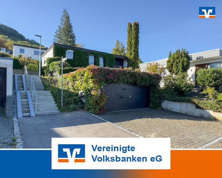 Haus am Georgenberg mit Achalmblick, 72793 Pfullingen