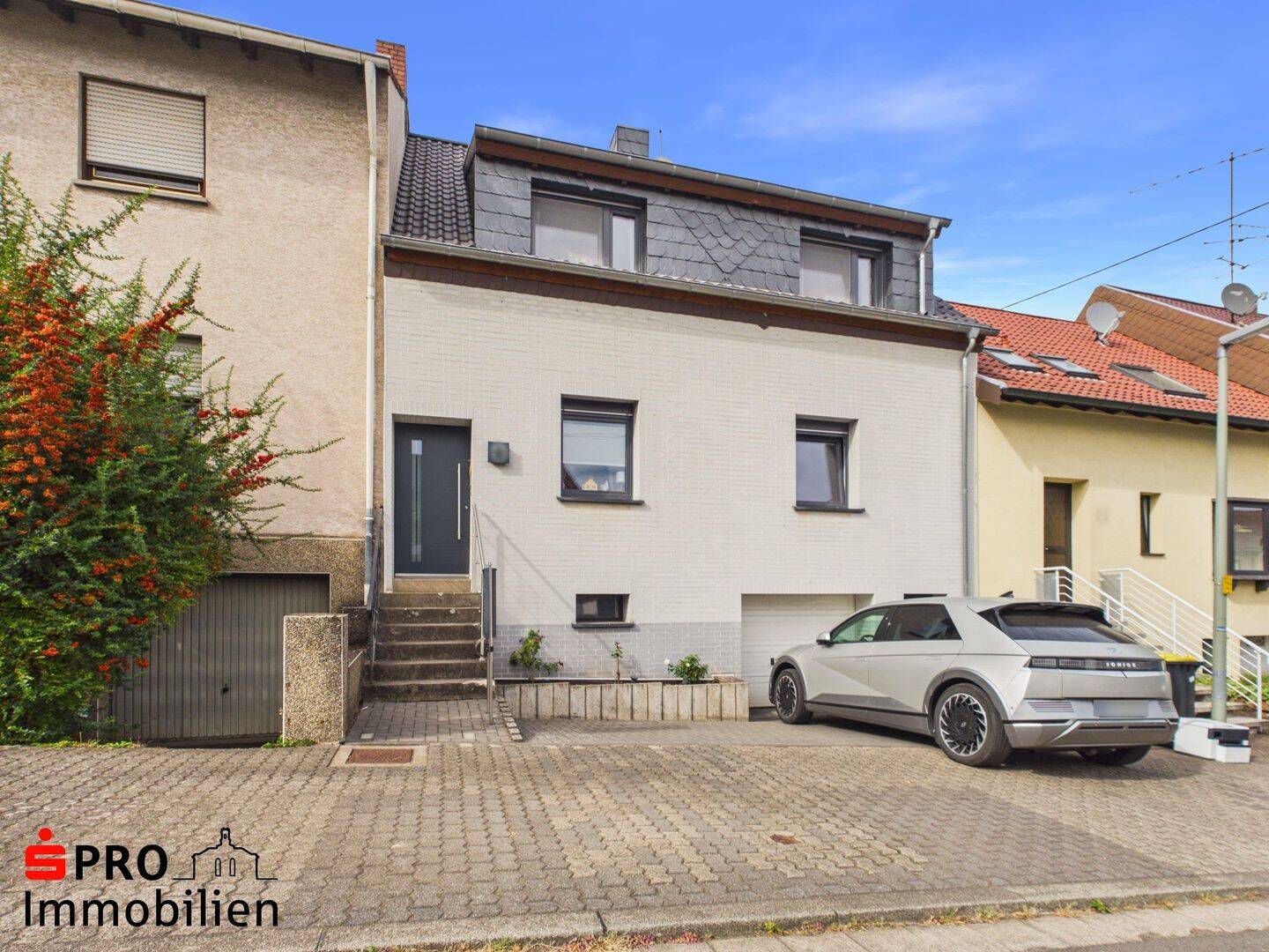 Einfamilienhaus ohne Sanierungsstau mit hübschem Garten, 66346 Püttlingen