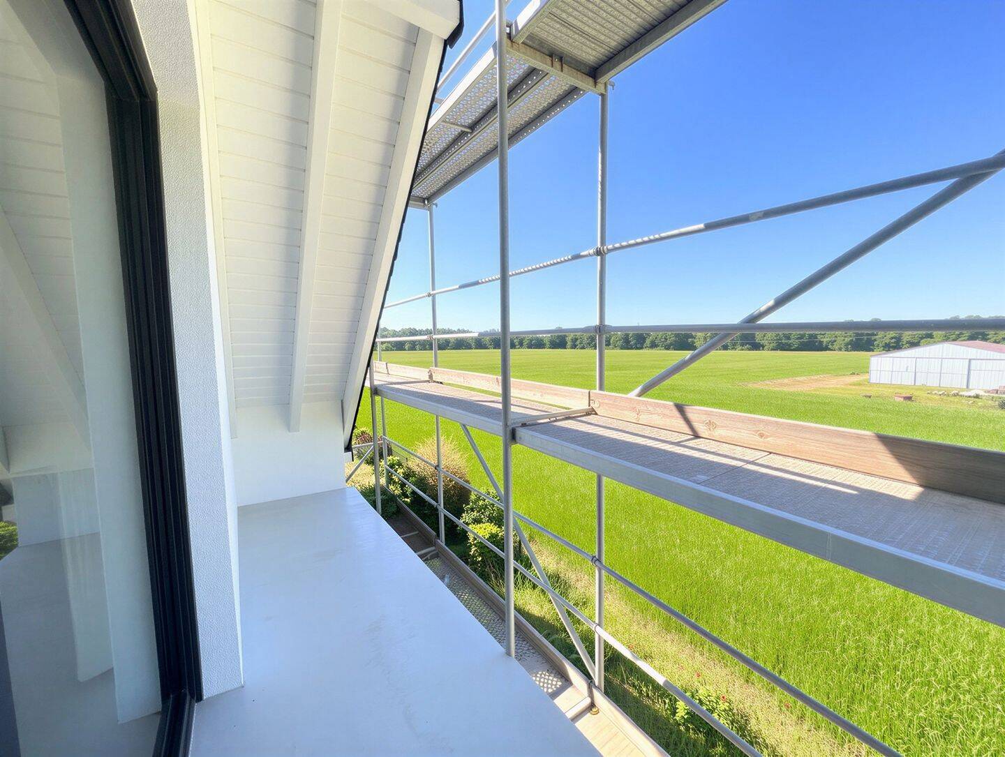 Wohnen + Arbeiten 5 Zimmerwohnung mit 140 m² in idyllischer Feldrandlage zu vermieten, 63150 Heusenstamm