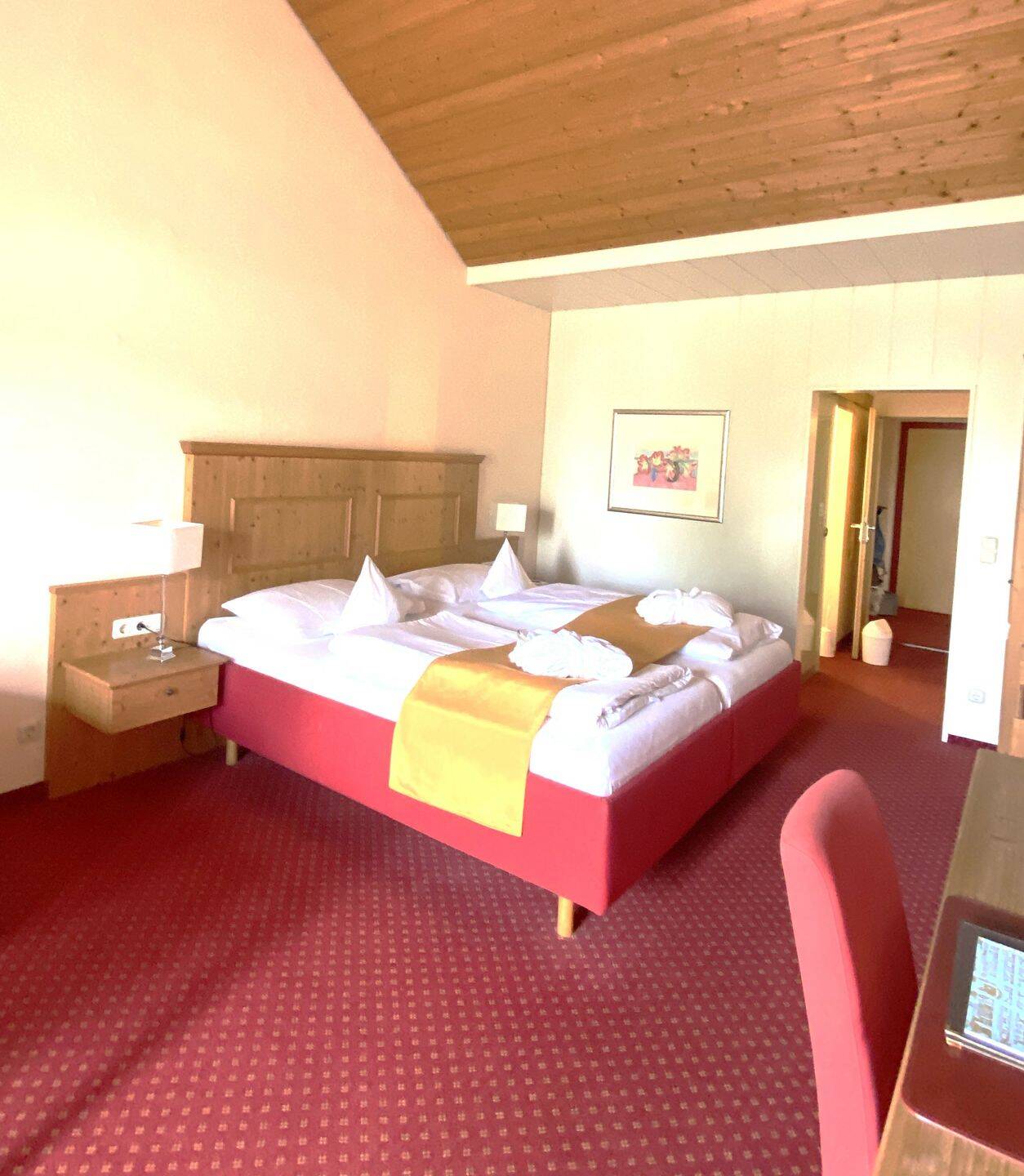APPARTEMENT IM HARTLS PARKHOTEL – Wellness, Top-Lage und Tiefgaragenstellplatz inklusive!, 94086 Bad Griesbach i. Rottal