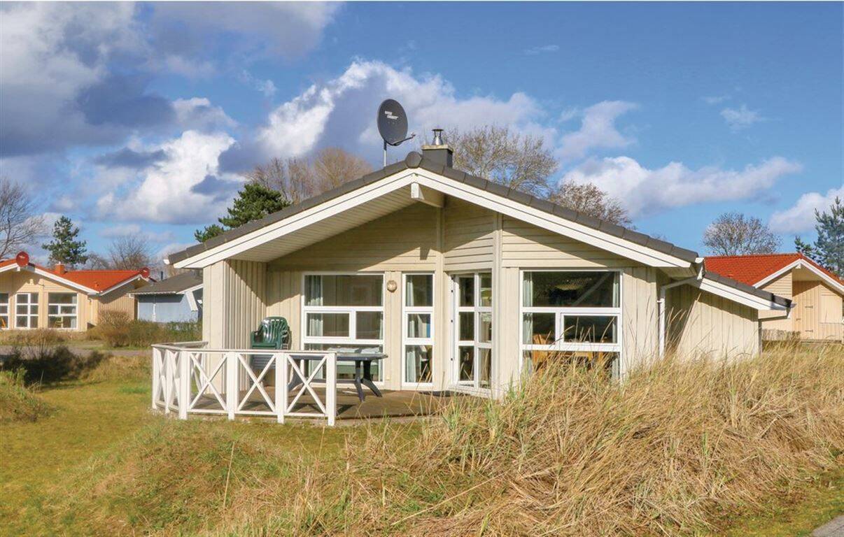 Strandnahes Ferienhaus mit guter Rendite, 23570 Lübeck (Travemünde)