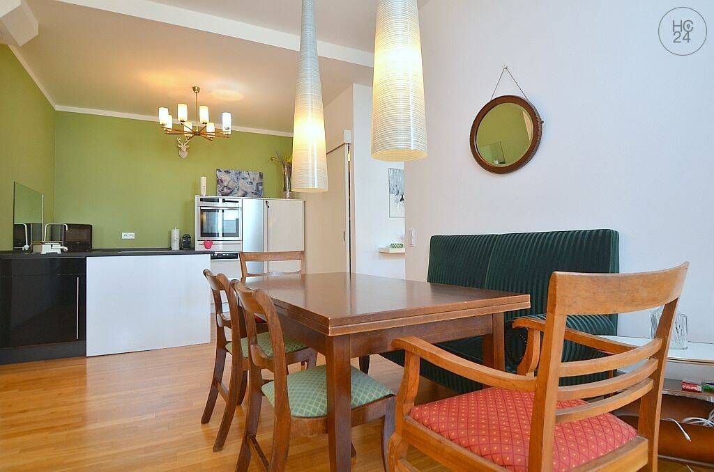 Modern möbliertes 1-Zimmer-Loft mit WLAN und Balkon in Fürth, 90762 Fürth (Innenstadt)