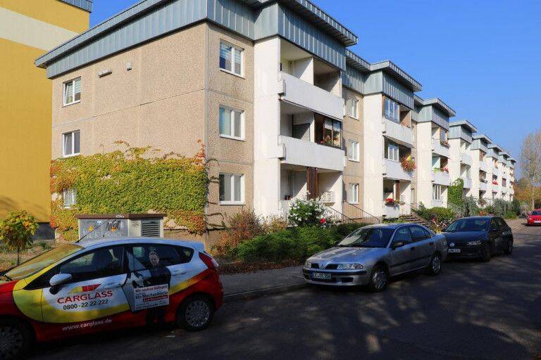 Erdgeschosswohnung mit Balkon und Wanne, 6842 Dessau-Roßlau (Innenstadt Kleutsch Mildensee Sollnitz Süd)