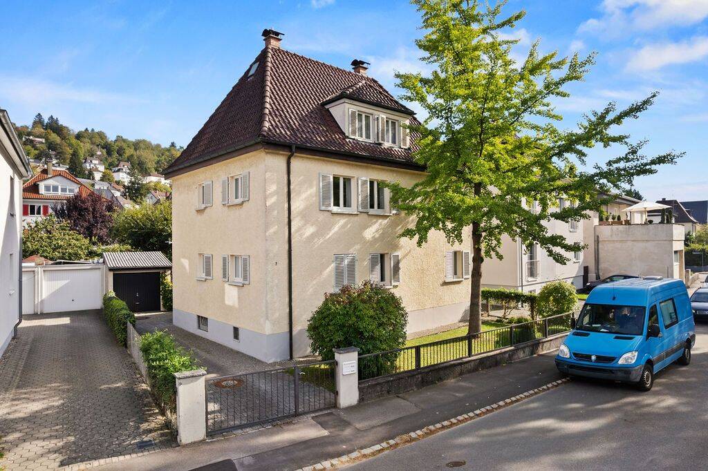 Ravensburg Stadtlage – Gepflegtes Stadthaus in familienfreundlicher Lage Nähe Goetheplatz, 88214 Ravensburg