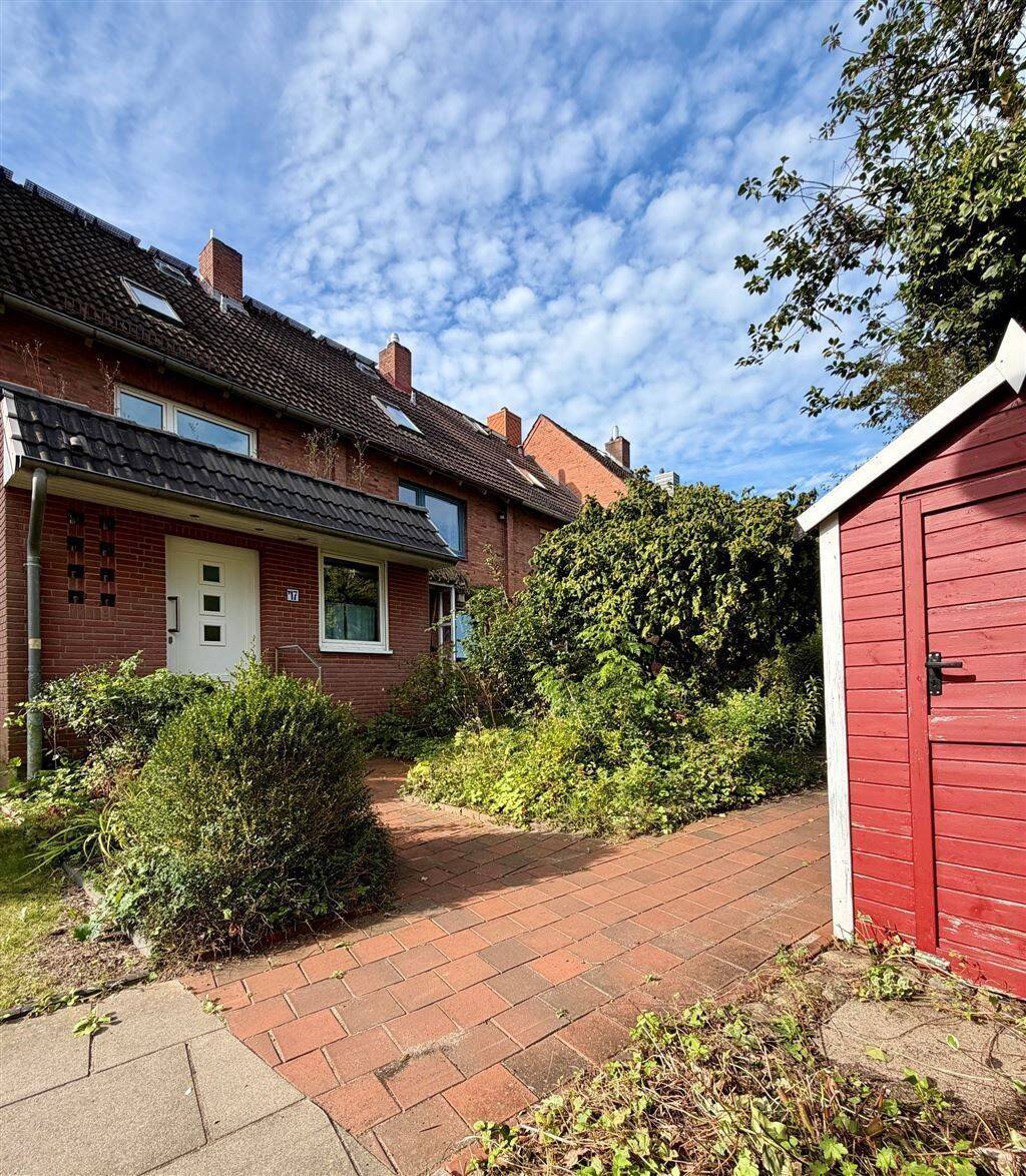 Bezugsfreies 4,5-Zimmer-Reihenmittelhaus mit Keller, Terrasse und Garten // Zentral in Kronshagen, 24119 Kronshagen