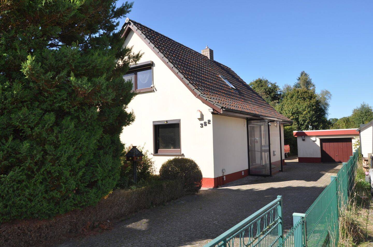 Einfamilienhaus mit Potenzial – verwandeln Sie dieses Haus in Ihr Zuhause!, 26131 Oldenburg (Oldb) (Bloherfelde Eversten)