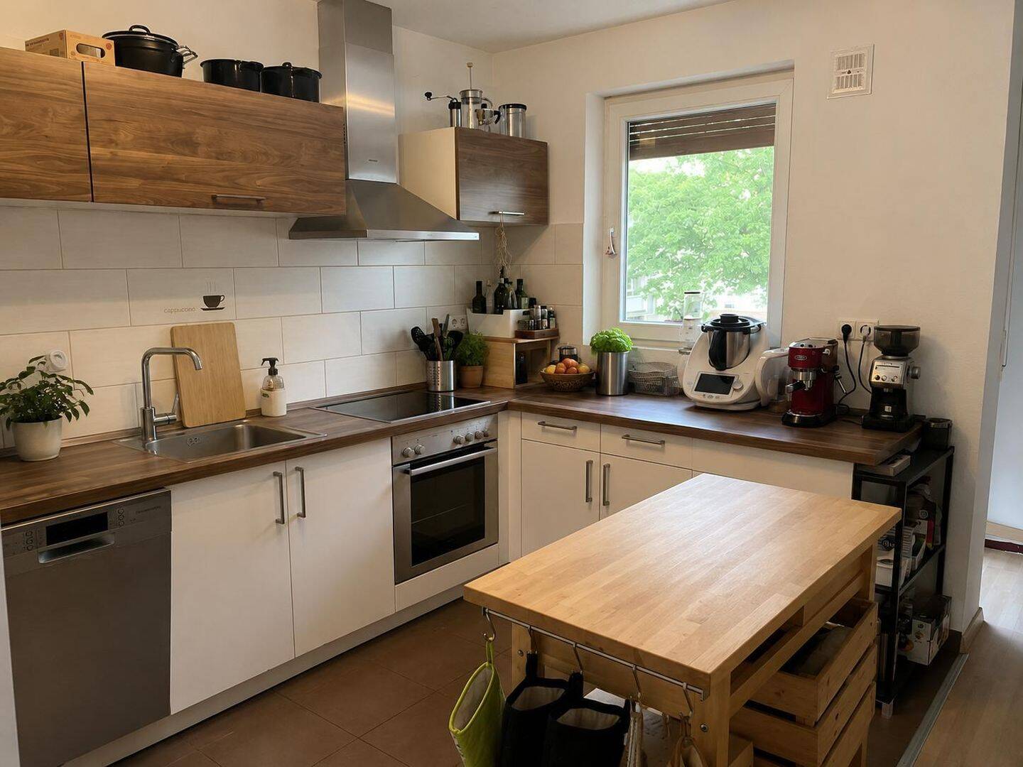Gut gelegene und sanierte 2,5 Zimmer Wohnung, 91058 Erlangen (Bruck Eltersdorf Erlangen-Süd Sebaldussiedlung Tennenlohe)