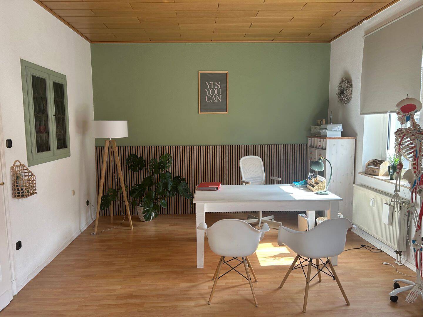 Helle 2-Zimmer-Erdgeschosswohnung mit Terrasse in Elsdorf-Esch, 50189 Elsdorf