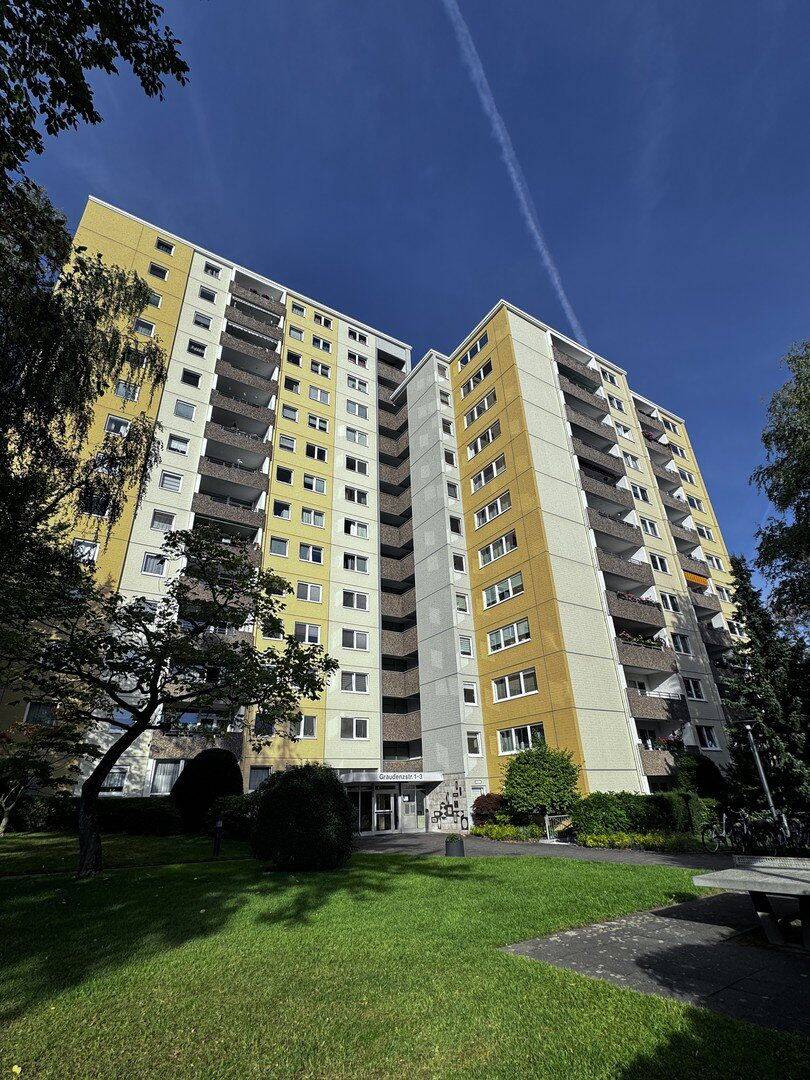 Moderne 3-Zimmer Wohnung mit Balkon im 10. OG in Köln-Eil (Porz), 51145 Köln (Porz Eil Elsdorf Urbach)