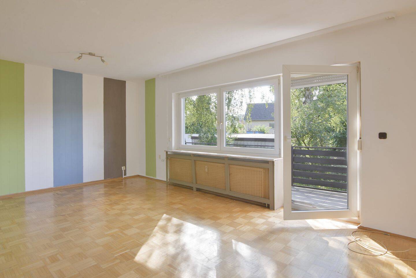Bezugsfreie Erdgeschosswohnung mit Balkon, 31275 Lehrte