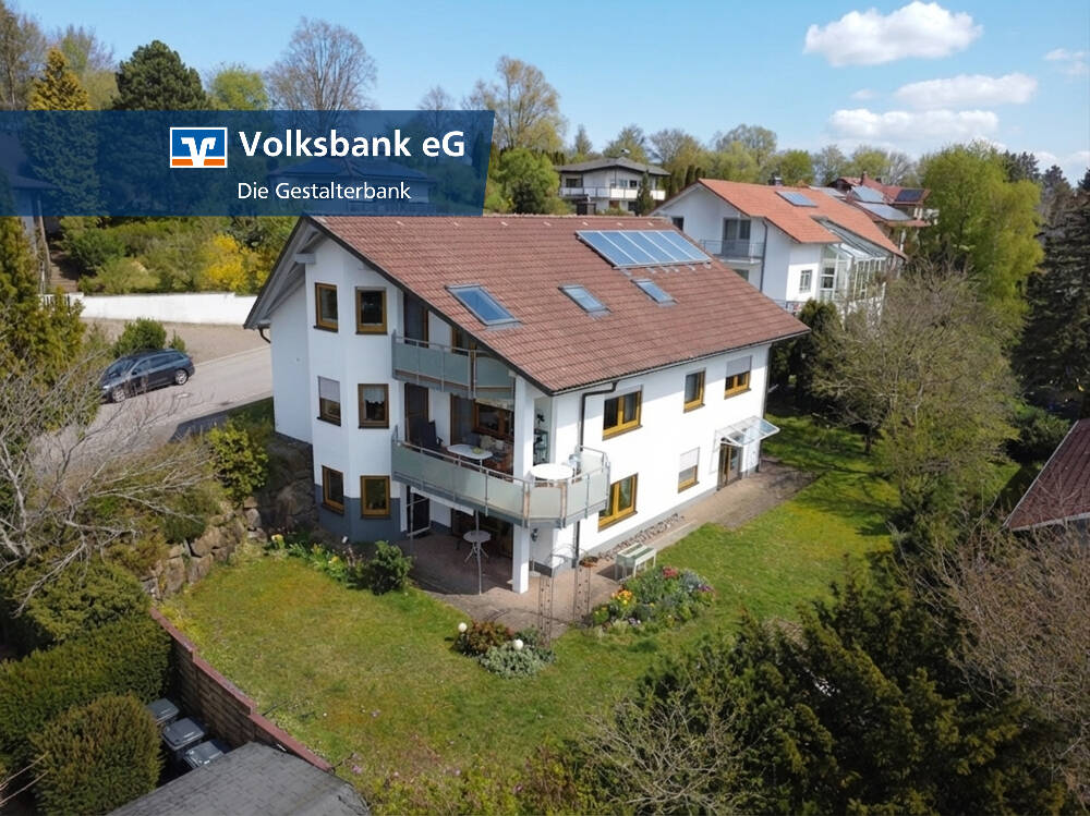 *** DS-Aasen: gepflegtes 3-Familienhaus in Bestlage! ***, 78166 Donaueschingen